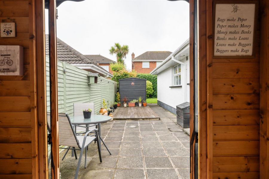 7 Laragh Park