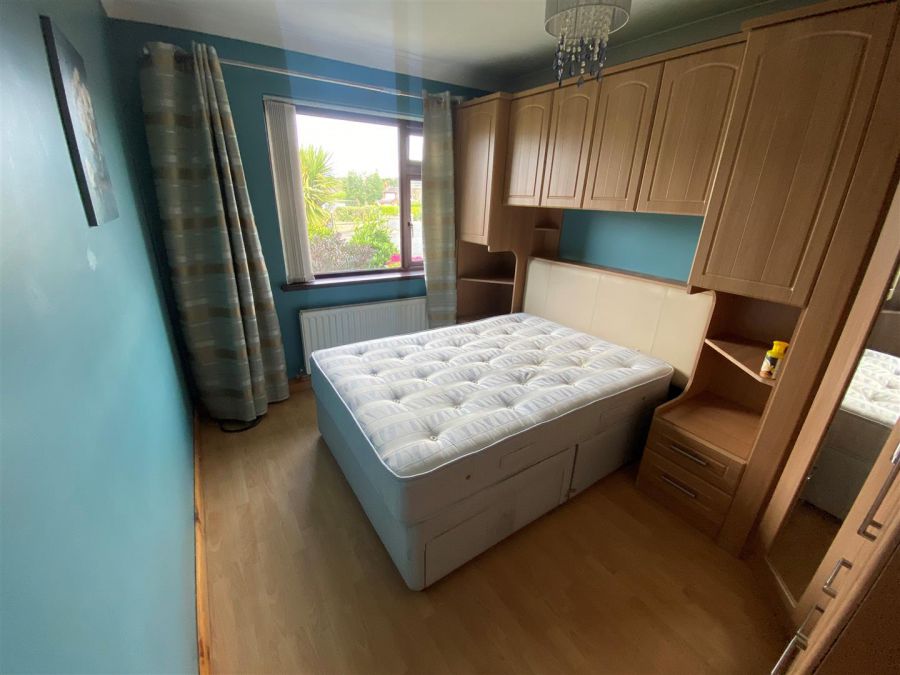 16 Rathmore Park