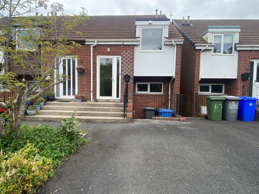 9 Rowan Glen