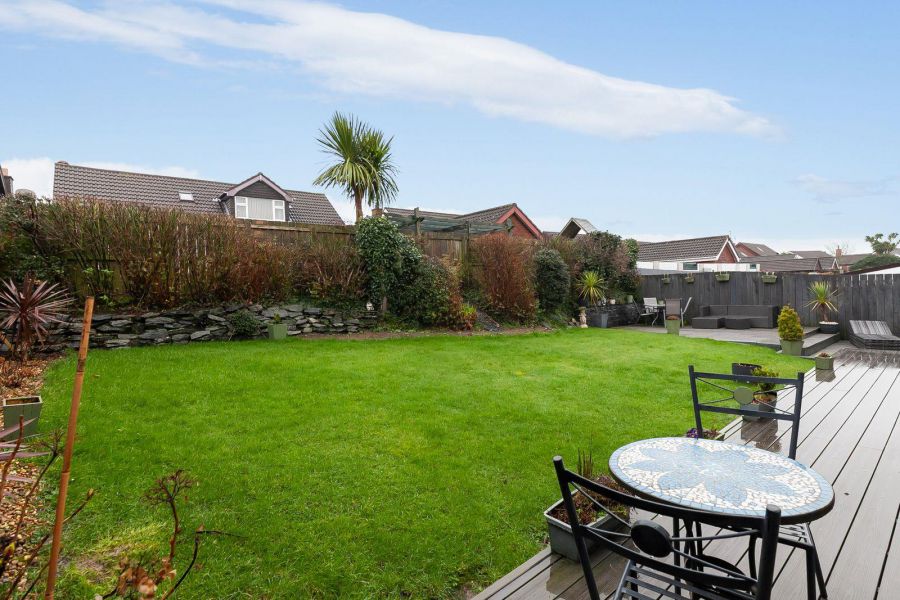 25 Ballymacormick Avenue