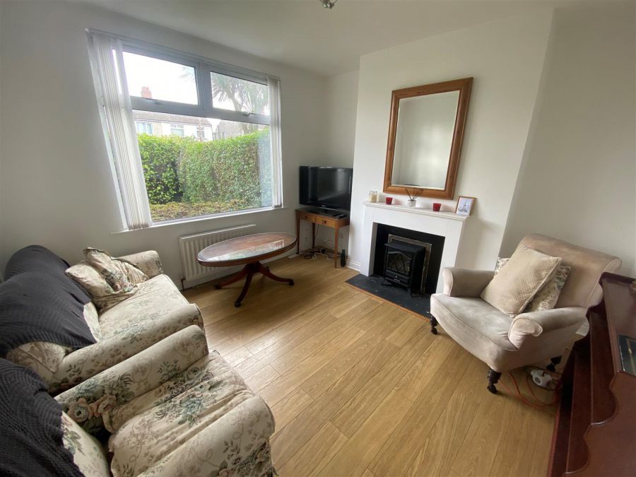 44 Newtownards Road