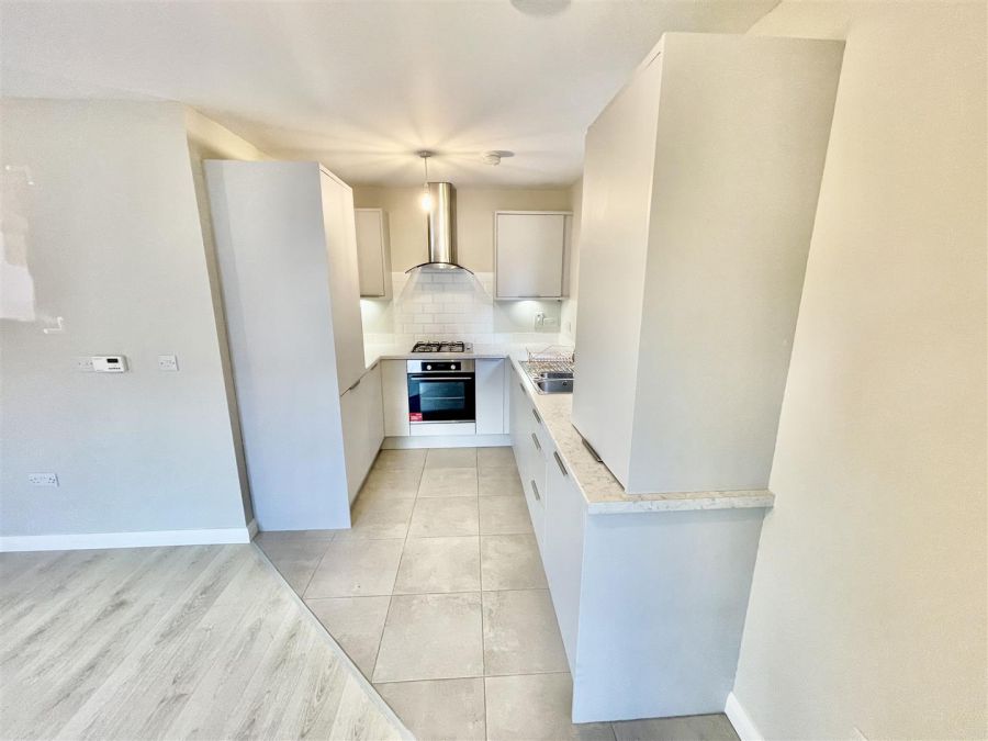 Apt, 42 5 Faulkner Road