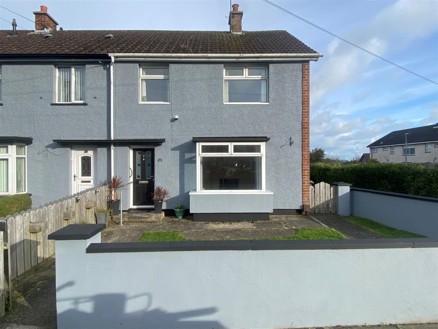 12 Henderson Avenue