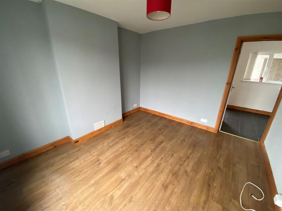 99 Clandeboye Road