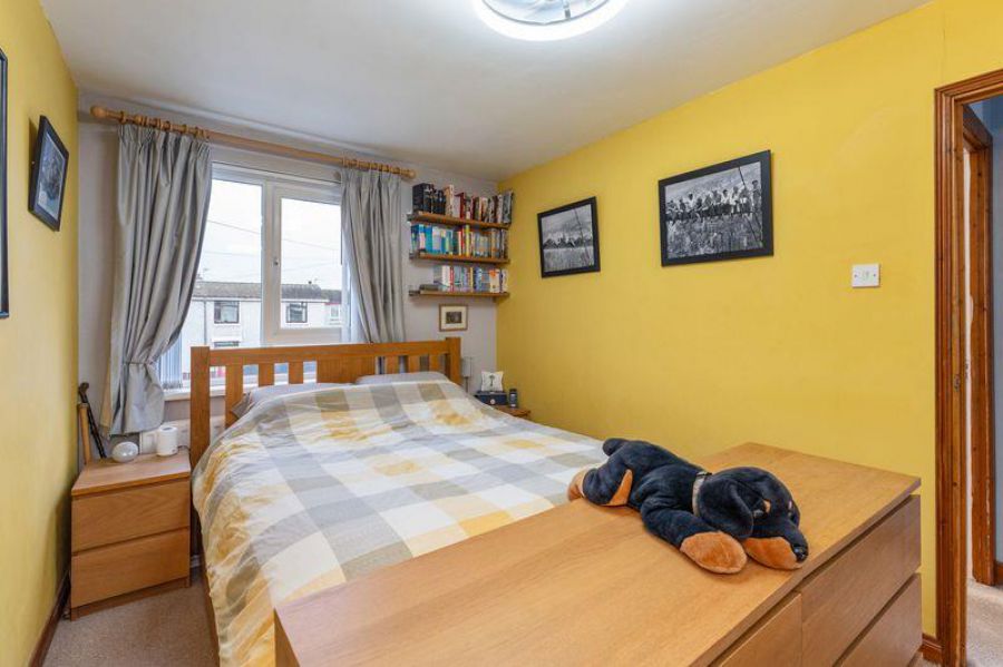 10 Carrowdore Gardens