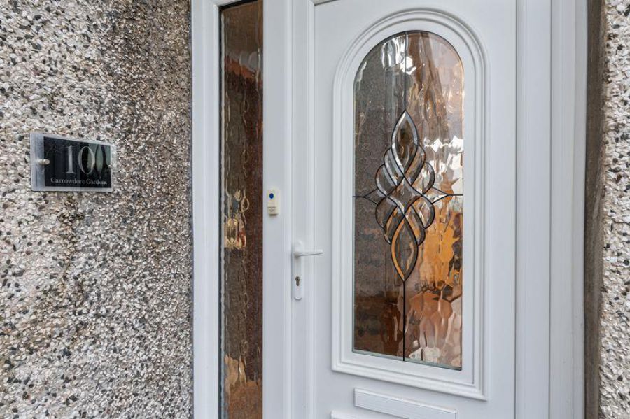 10 Carrowdore Gardens