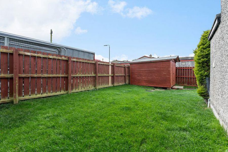 10 Carrowdore Gardens