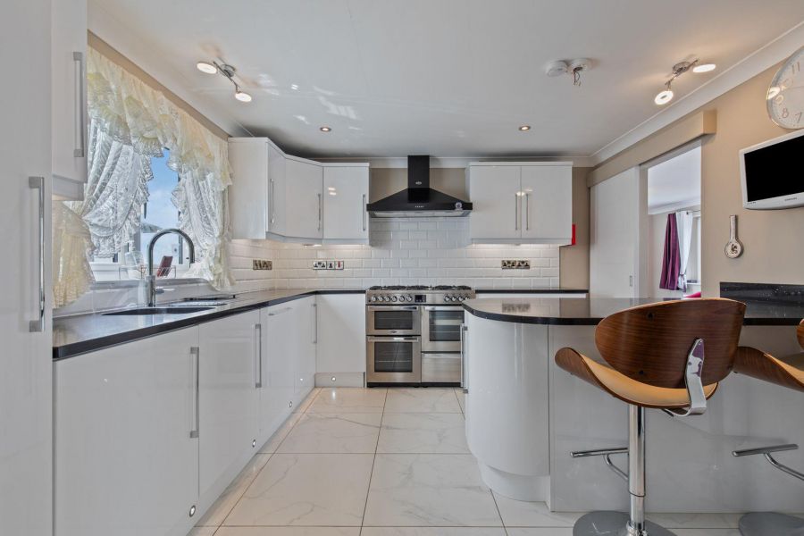 35 Seahaven Crescent