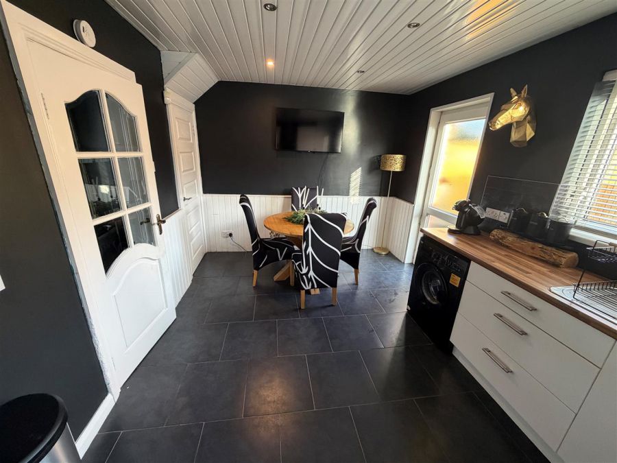 109B Clandeboye Road