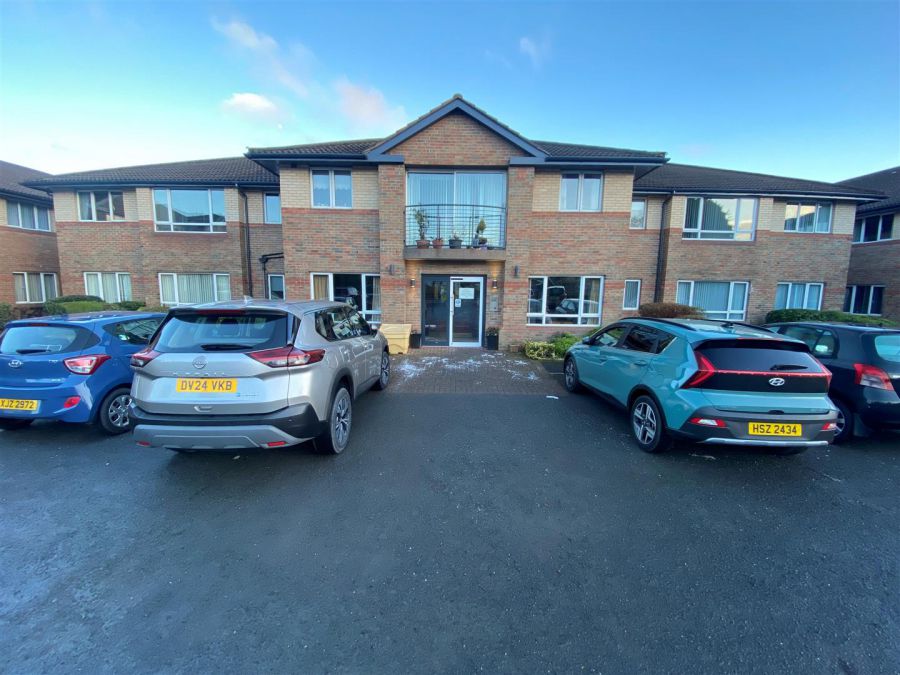 22 Roseville Apartments