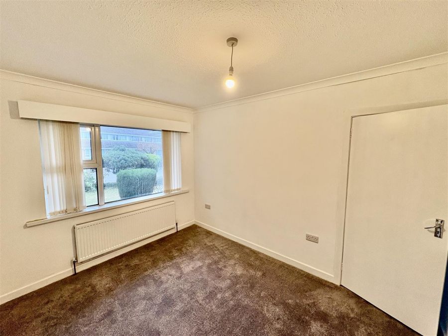 26 Ballymaconnell Road South