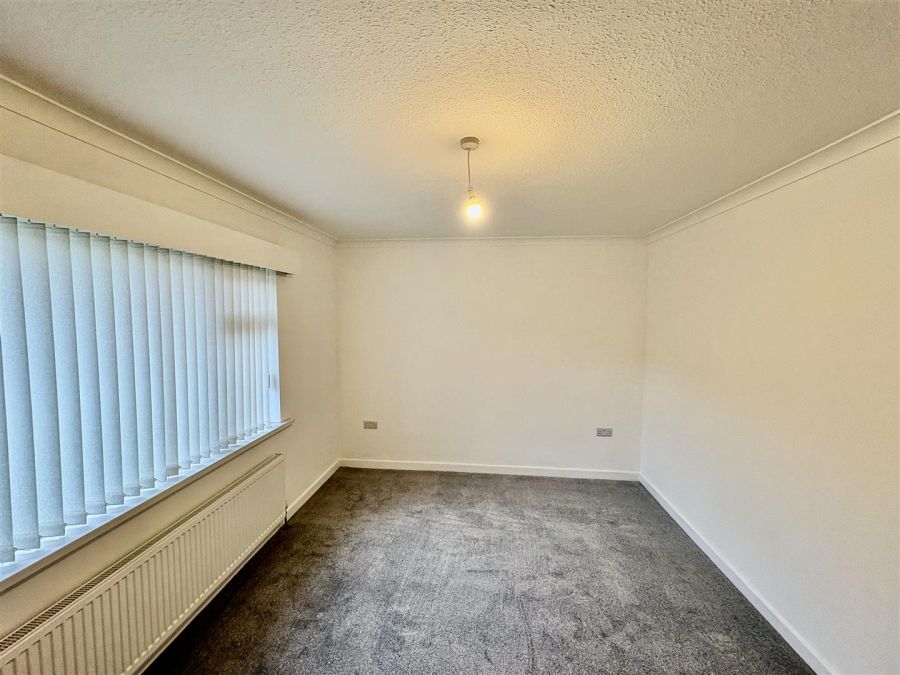 26 Ballymaconnell Road South