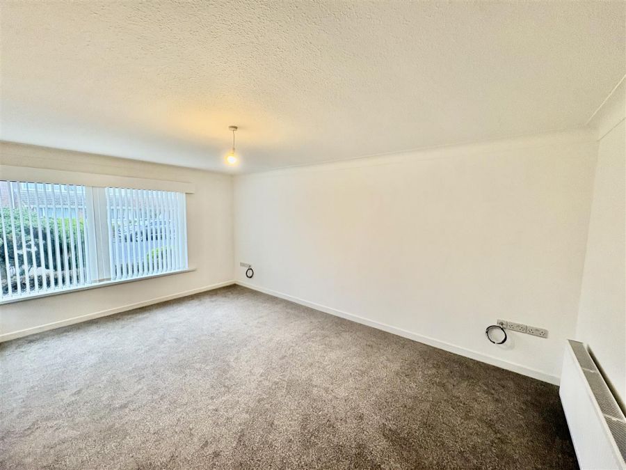 26 Ballymaconnell Road South