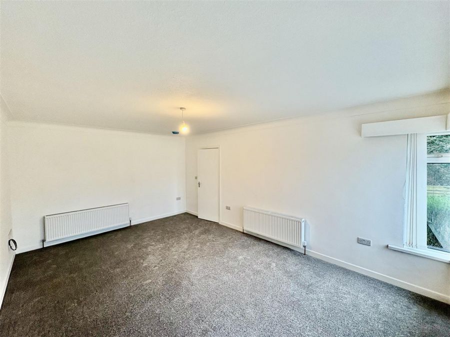 26 Ballymaconnell Road South