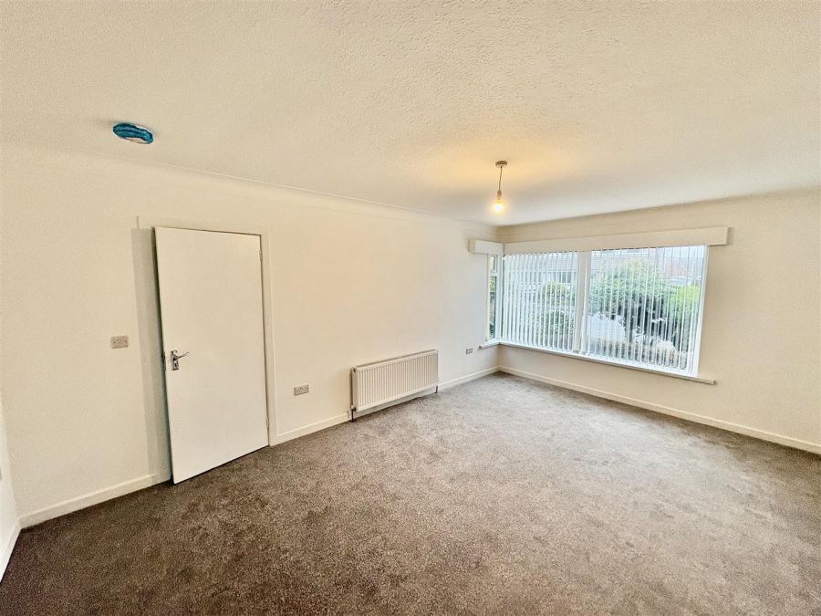 26 Ballymaconnell Road South