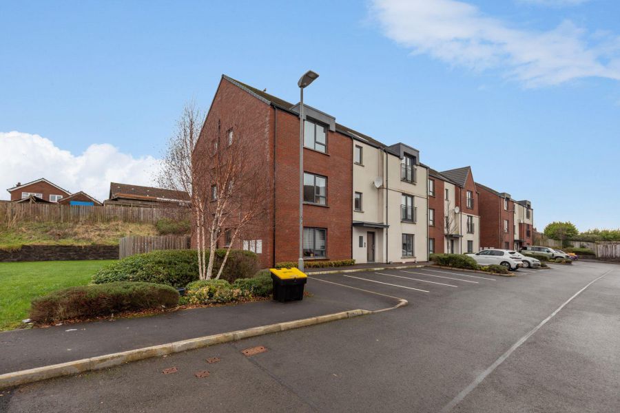 Apt 23, 5 Faulkner Road