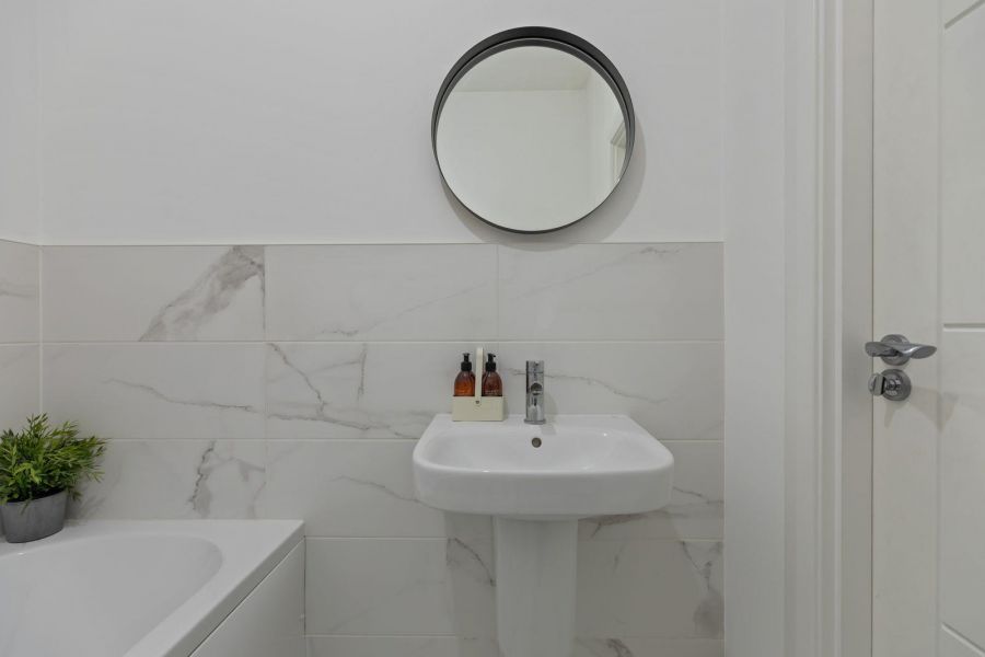 Apt 23, 5 Faulkner Road