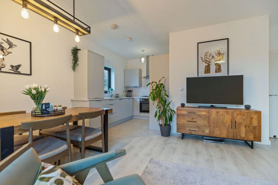 Apt 23, 5 Faulkner Road