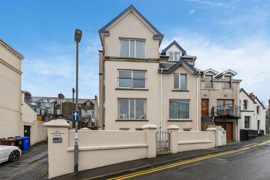 Needwood House Apt 2, 52 Seacliff Road