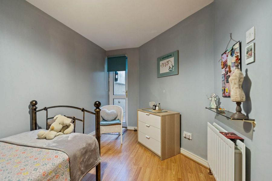 Needwood House Apt 2, 52 Seacliff Road