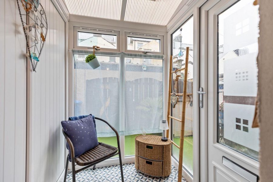 Needwood House Apt 2, 52 Seacliff Road