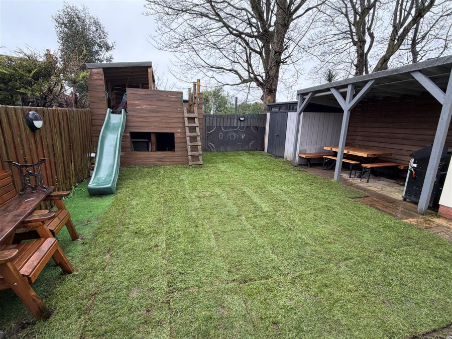 36B Chippendale Avenue