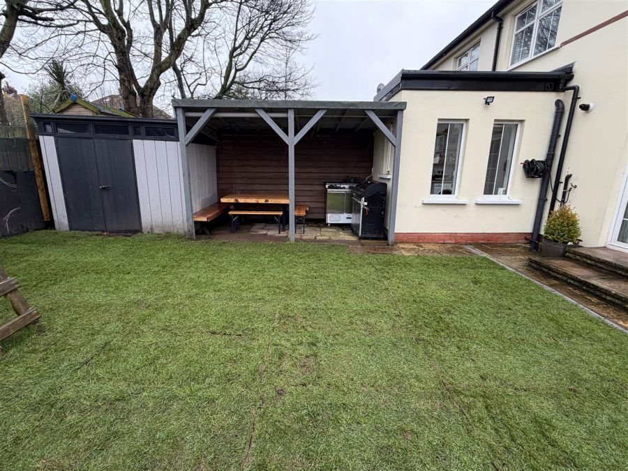 36B Chippendale Avenue