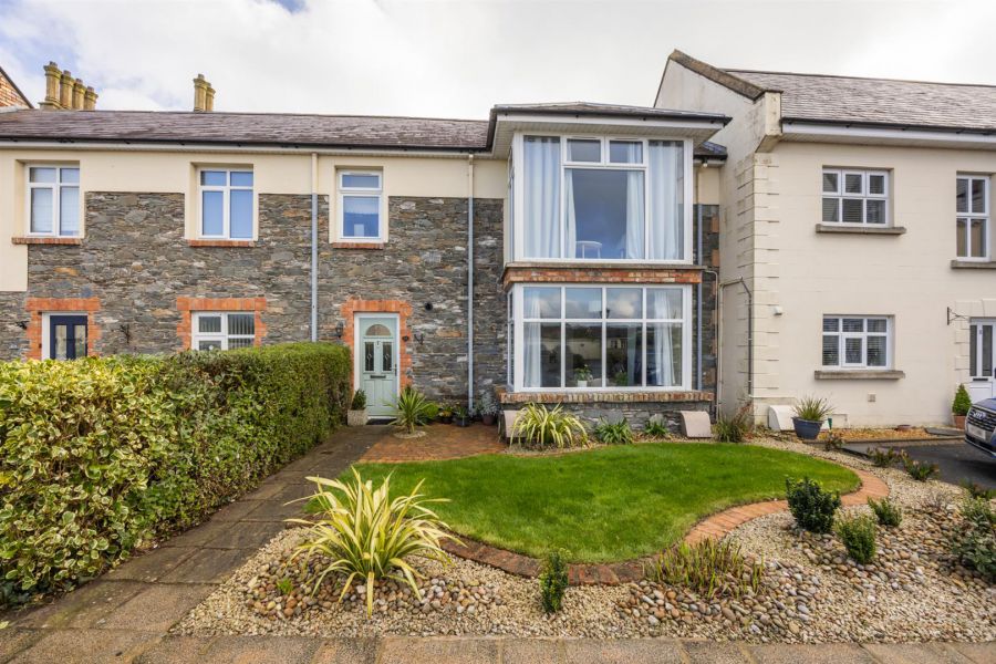 12 Groomsport House Road