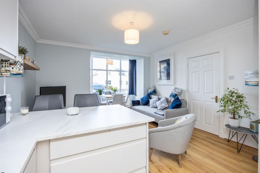 12 Groomsport House Road