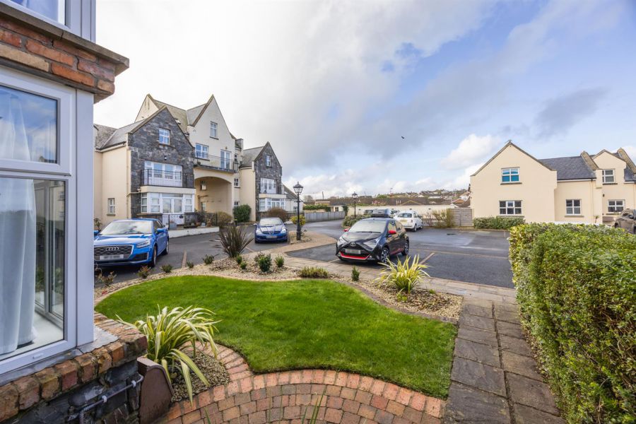 12 Groomsport House Road