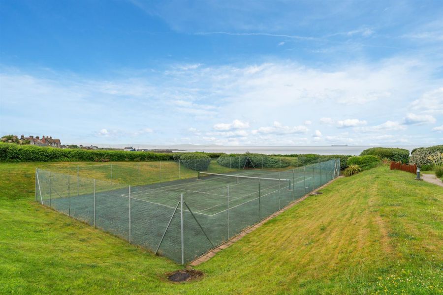 12 Groomsport House Road