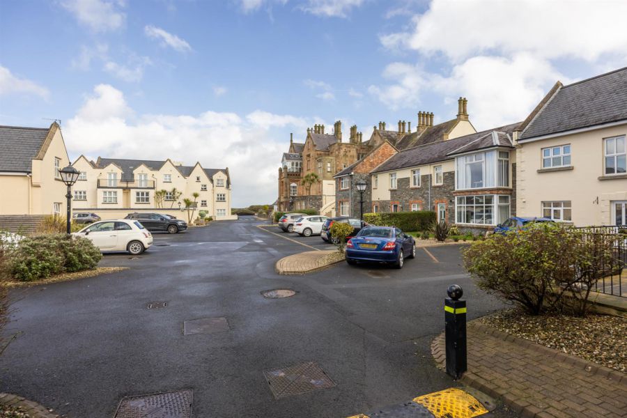 12 Groomsport House Road