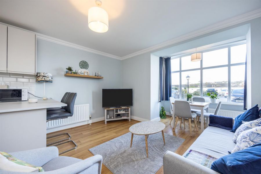 12 Groomsport House Road