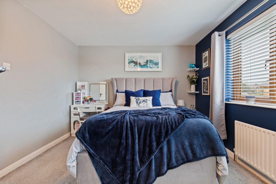 29 Stonebridge Green