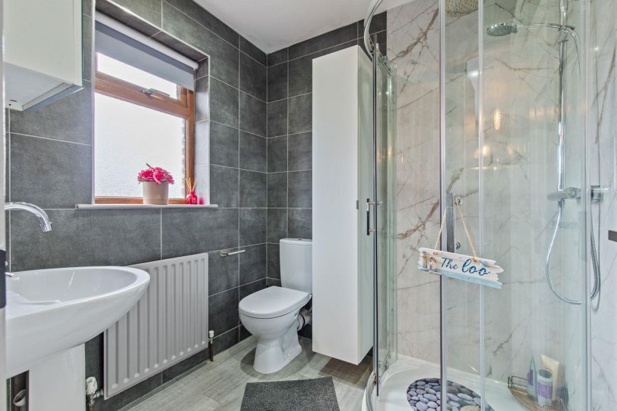 29 Stonebridge Green