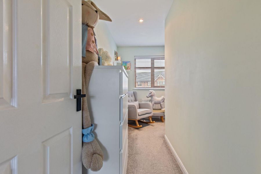 29 Stonebridge Green