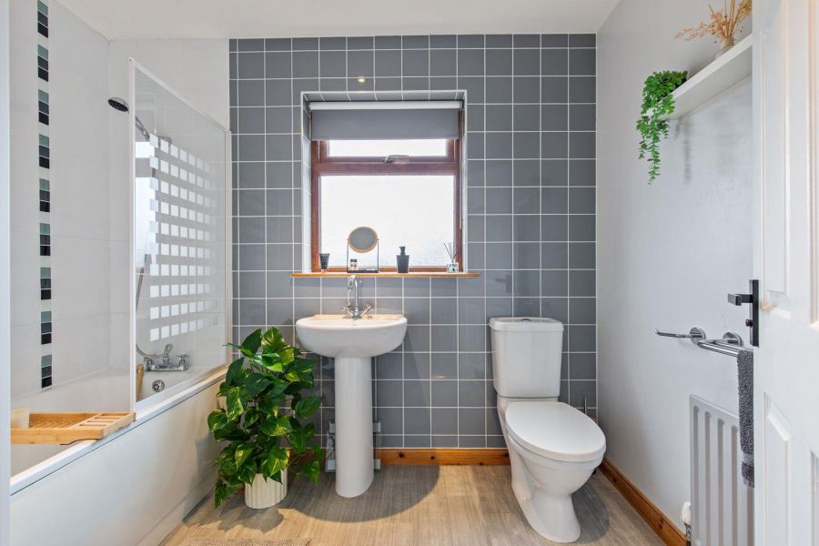 29 Stonebridge Green