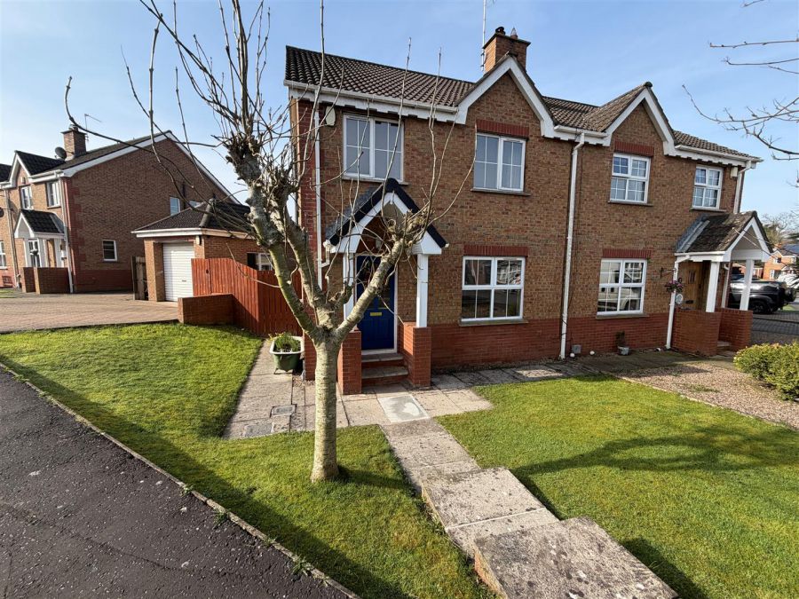 7 Lord Wardens Glade