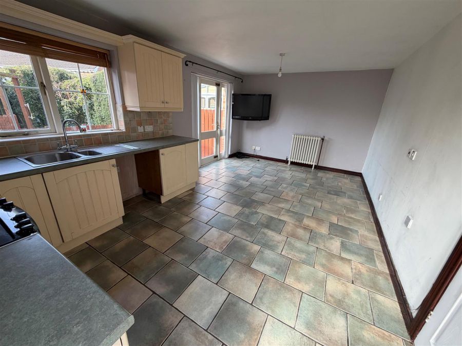 7 Lord Wardens Glade