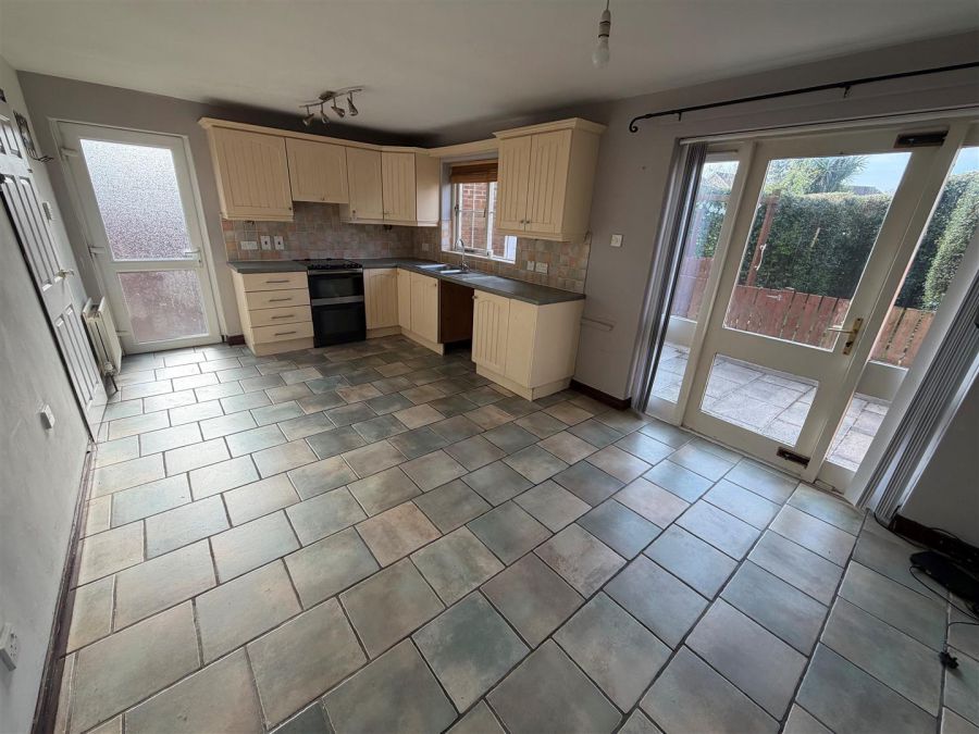 7 Lord Wardens Glade