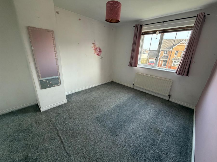 7 Lord Wardens Glade