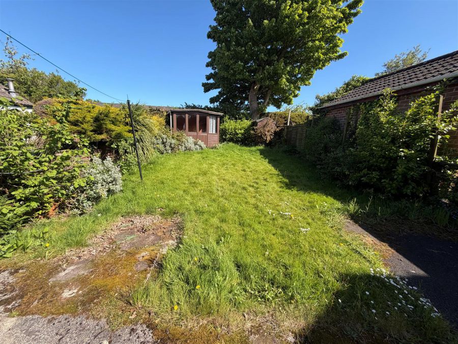 11 Rosemary Drive