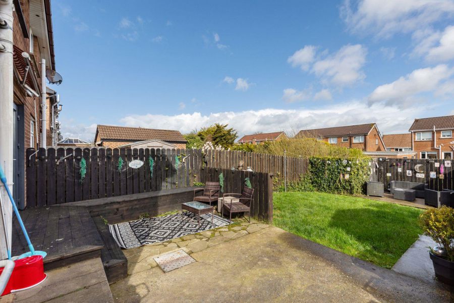 35 Sinclair Road North