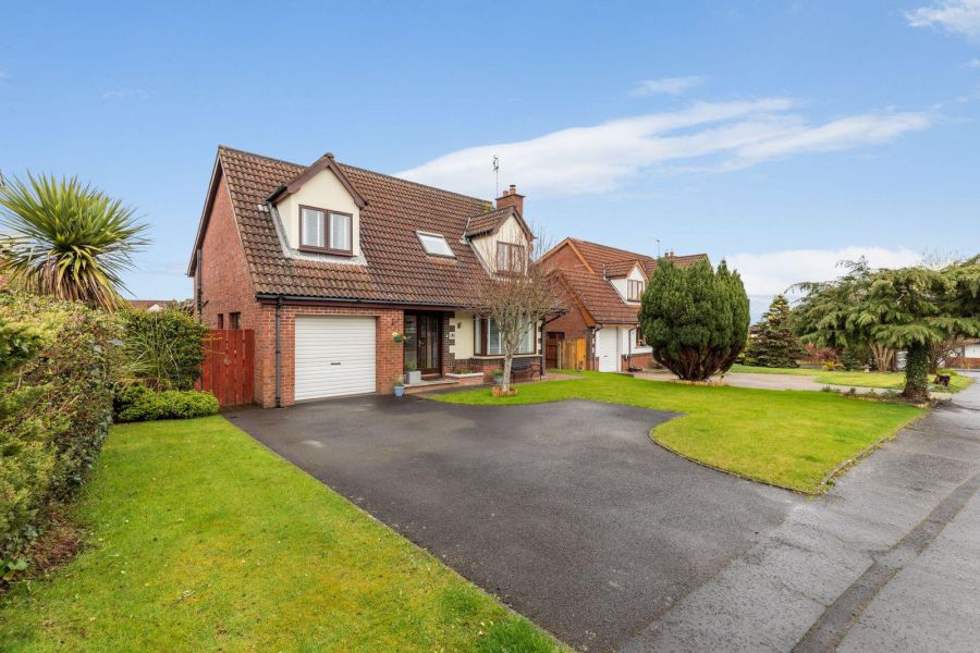 4 Lord Wardens Parade