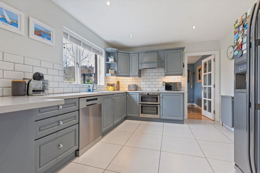 4 Lord Wardens Parade