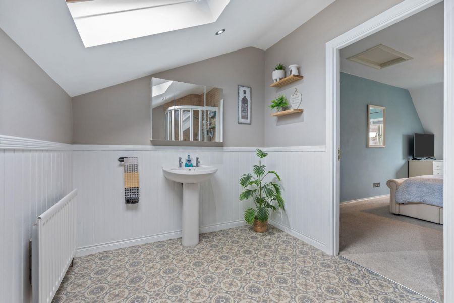 4 Lord Wardens Parade