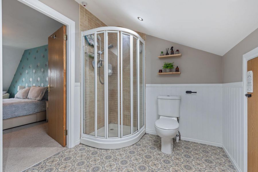 4 Lord Wardens Parade