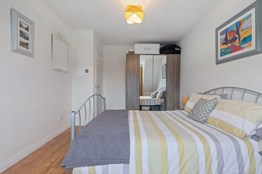 4 Lord Wardens Parade