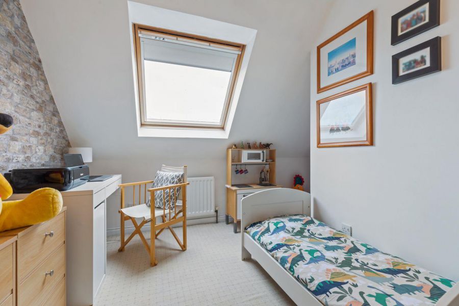 4 Lord Wardens Parade