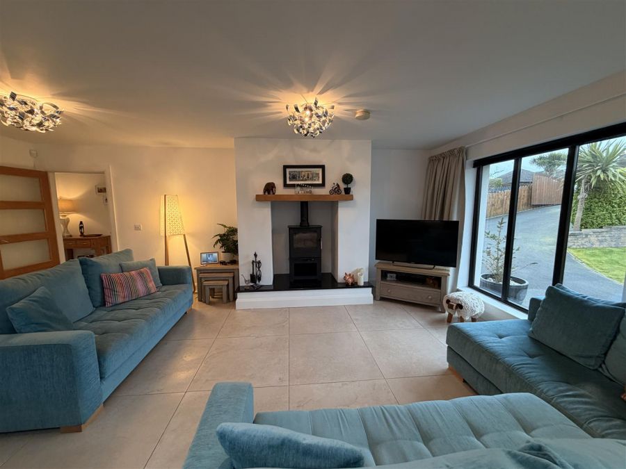 102 Crawfordsburn Road